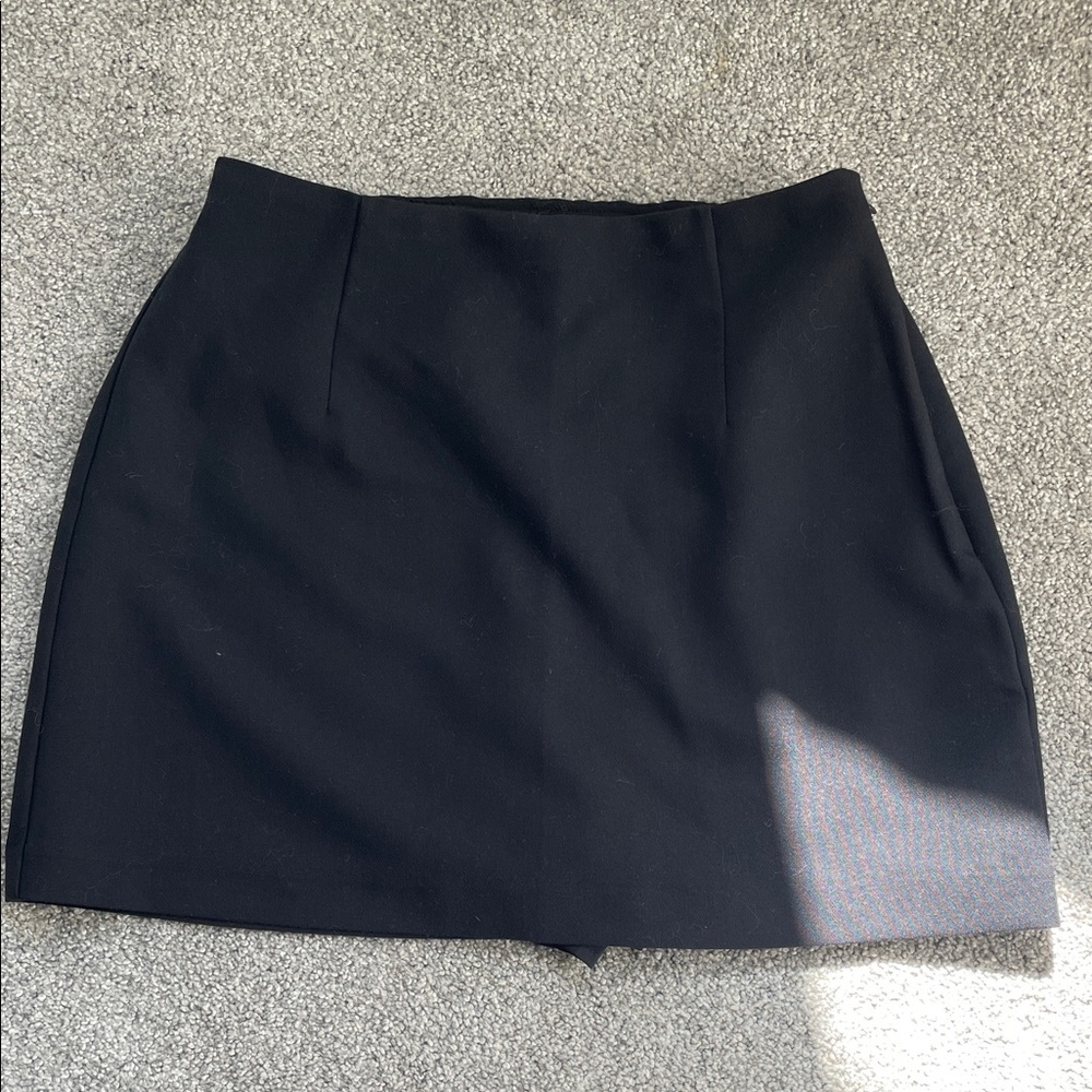 Abercrombie & Fitch Black Mini Skirt